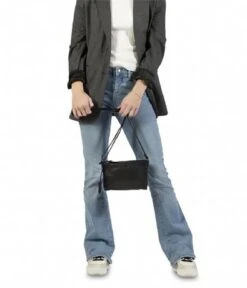 Burkely Just Jolie Double Zip Crossbody Bag Black New -Eastpak Verkoop 1000304.84 10 2 600 1