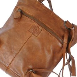 Bear Design Cow Lavato Sandy Schouder/ Rugtas Cognac -Eastpak Verkoop 20210222 capture0007