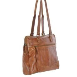 Bear Design Cow Lavato Lia Laptoptas 11" Cognac 11 Bear Design Cow Lavato Lia Laptoptas 11" Cognac -Eastpak Verkoop 20210302 capture0008