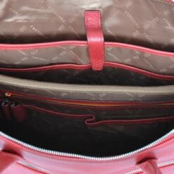 Gigi Fratelli Romance Lady Businessbag 15" Red -Eastpak Verkoop 20211102 capture0005 2