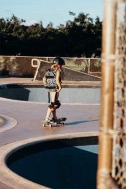 Little Legends Kinderrugzak Large Skateboard Leopard Shark -Eastpak Verkoop 20220117173101 140a5854