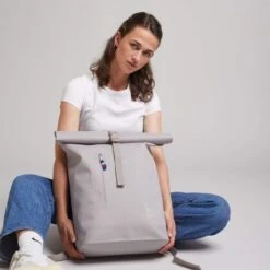 GOT BAG RollTop Lite Backpack 15" Stingray -Eastpak Verkoop 220714 rolltop lite stingray mood 02 compressed