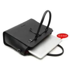 Wimona Sienna Schoudertas Laptop 15.6" Black -Eastpak Verkoop 3080 kleur zwart