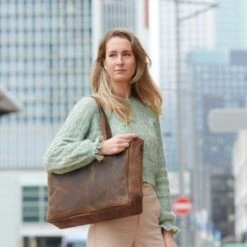 Plevier Hopper Shopper Laptoptas 15.6" Bruin -Eastpak Verkoop 563 2 hopper 1000 x 1000