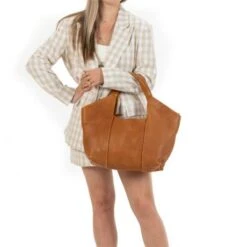 Burkely Just Jolie Wide Tote Cognac -Eastpak Verkoop burkely just jolie wide tote cognac 4
