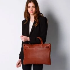 Piquadro Black Square Small Expandable Computer Bag 15.6'' Dark Brown -Eastpak Verkoop ca4021b3 ve dett9 1 1 1