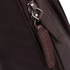 Chesterfield Vivian Rugzak Brown 7 Chesterfield Vivian Rugzak Brown -Eastpak Verkoop d841b803d136bd9490c834c7bc245779 1