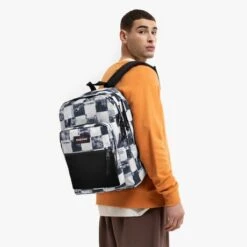Eastpak Pinnacle Rugzak Tags Checks -Eastpak Verkoop ek000060 2e9 alt004 uc250735 mhigh
