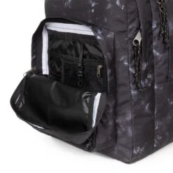 Eastpak Pinnacle Rugzak Camo Dye Black -Eastpak Verkoop ek000060 9d3 alt005 uc231022 mhigh