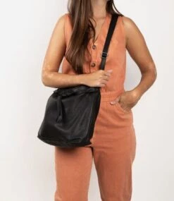 Cowboysbag Le Femme Handbag Alpine Black -Eastpak Verkoop handbag alpine3342 000100 black 5