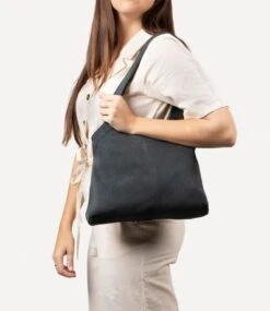 Cowboysbag Suede Handbag Cody Gargoyle Grey -Eastpak Verkoop handbag cody 000985 gargoylegrey 20979