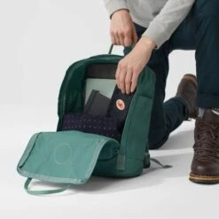 Fjallraven Fjällräven Kanken Rugzak Flint Grey -Eastpak Verkoop kanken 23510 664 h detail fjr 1 1 1 1