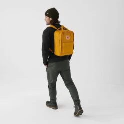 Fjallraven Fjällräven Kanken Laptop 15" Rugzak Ochre -Eastpak Verkoop kanken laptop 15 23524 160 c model fjr 4