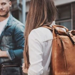 Chesterfield Dali Rugzak Black 11 Chesterfield Dali Rugzak Black -Eastpak Verkoop leren rugzak cognac dali 1