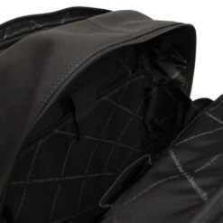 Chesterfield Newcastle Rugzak 15" Black -Eastpak Verkoop leren rugzak zwart newcastle 1