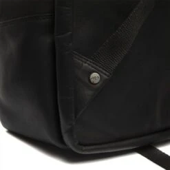Chesterfield Newcastle Rugzak 15" Black -Eastpak Verkoop leren rugzak zwart newcastle 3