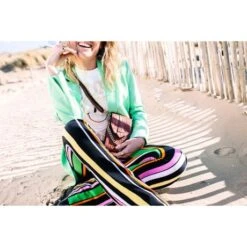 MOSZ Telefoontasje Croco Cognac Gold -Eastpak Verkoop sring summer lage reso 224